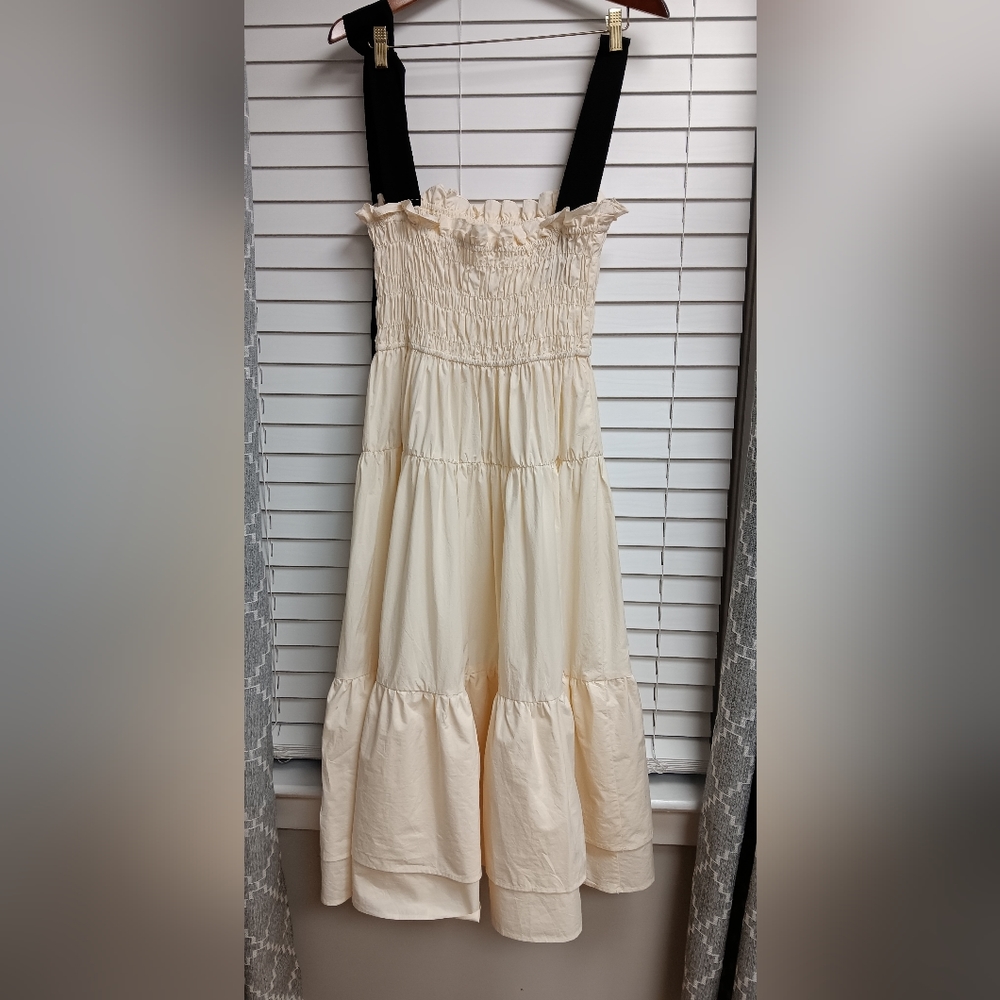 Ciao Lucia Cream Dress with Black Straps - Picture 3 of 9